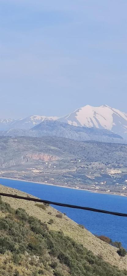 Grosses Haus Mit Traumhaftem Ausblick Διαμέρισμα Γεωργιούπολη Εξωτερικό φωτογραφία
